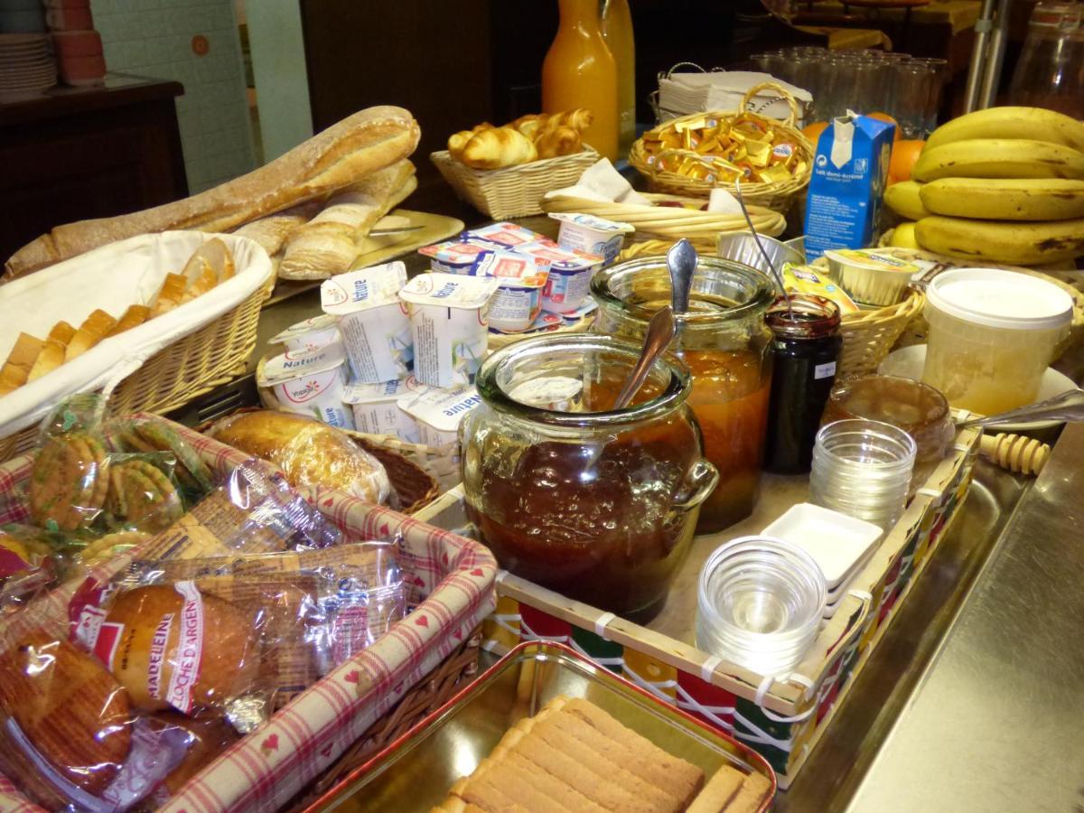 Auberge Des Avenieres Les Avenieres Ngoại thất bức ảnh